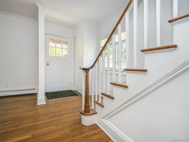 Photo - 121 Hillcrest Ave