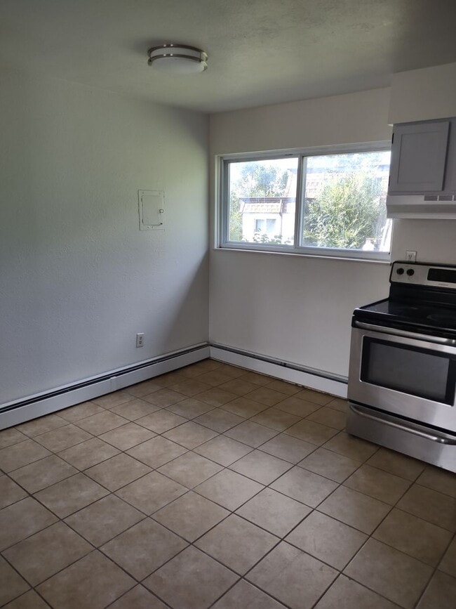 Photo - 1450 Nokomis Dr Unit Apartment 4