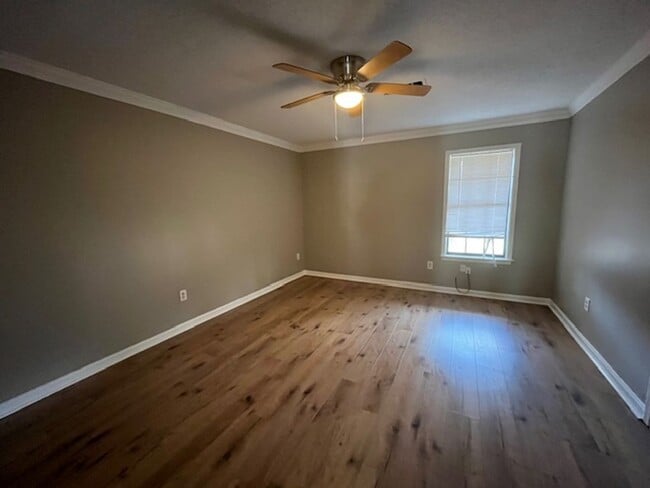 Photo - Renovated 3 Bedroom 2 Bath Townhome for Rent!