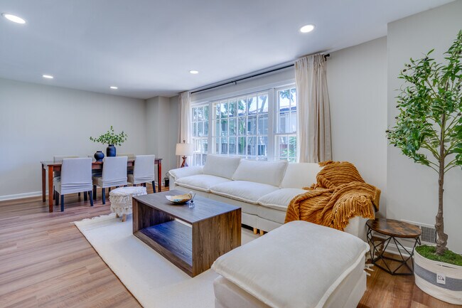 Living Room - 8056 Central Park Dr