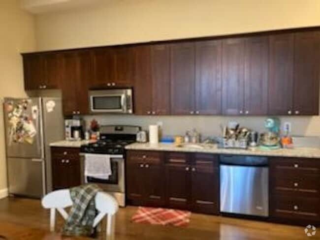 Building Photo - 413 York Rd Unit 1 Rental
