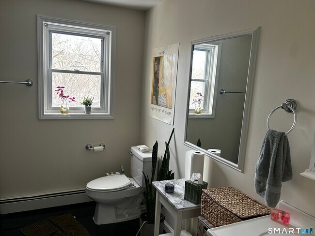 Photo - 9 Concord St