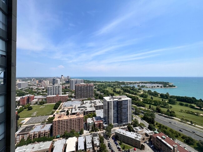 Photo - 655 W Irving Park Rd Unit 3808