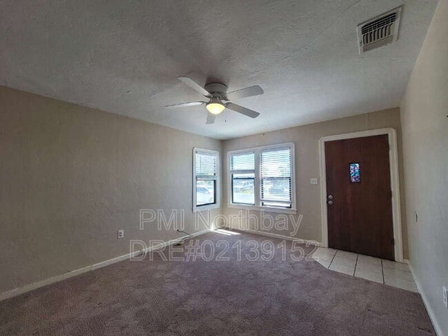 Photo - 225 Madison St