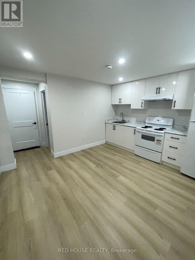 Photo - 323 Huntsmill Blvd