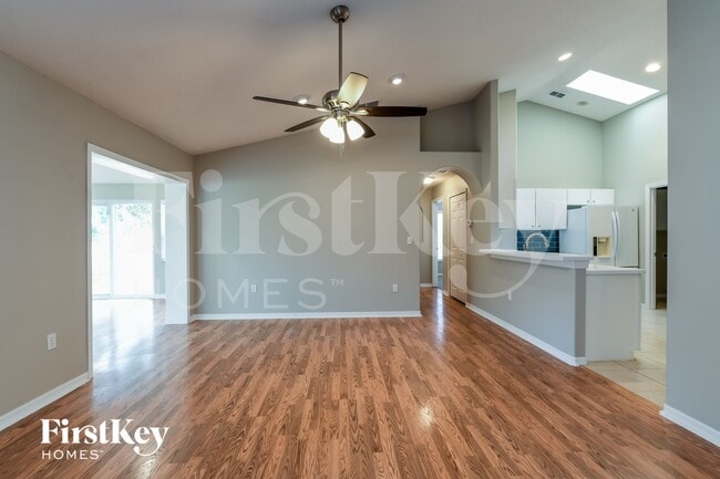 Photo - 15105 Greater Groves Blvd