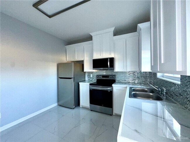 Photo - 20 Yellow Hammer Street