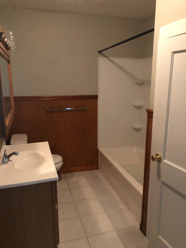 Photo - 799 Haynes Rd Unidad B