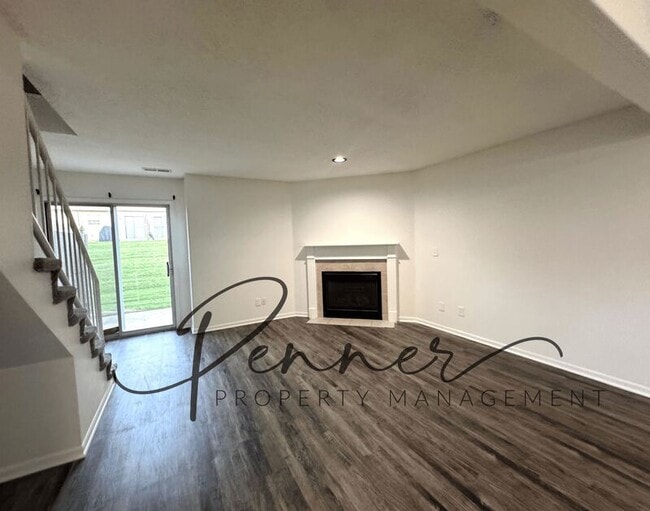 Photo - 201-A NE DOGWOOD St