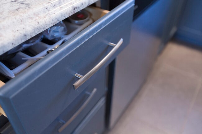 Photo - 3000 Golden Rd