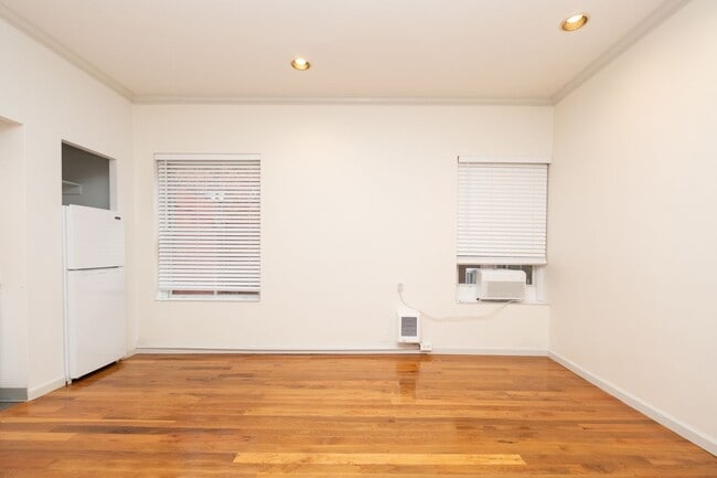 Photo - Beverly Alder Apartments