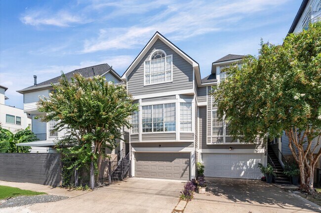 Photo - 2201 Crocker St