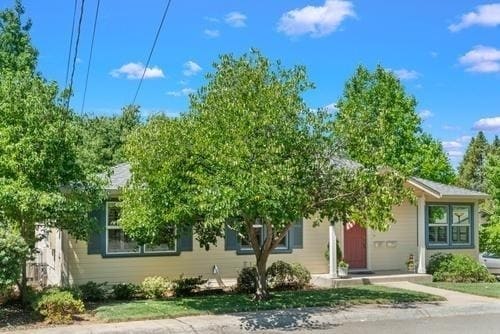 Photo - 612 Orange Grove Way