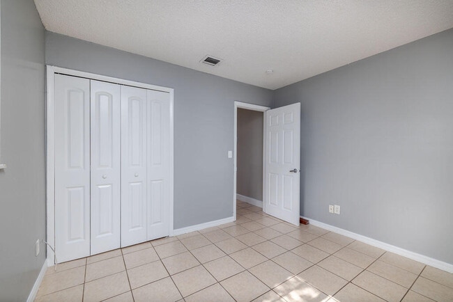 Photo - 917 SE Nassau Ave