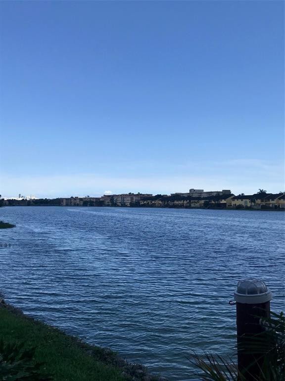 Photo - 598 NE 199th Terrace