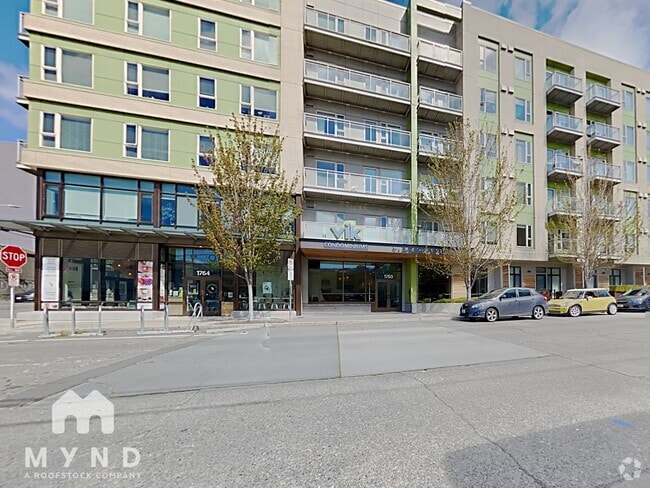 Building Photo - 1760 NW 56th St Rental