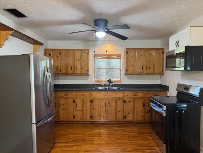 Photo - 5900 N Courtenay Pkwy