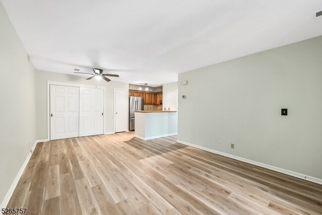 Photo - 83 Mayfield Rd