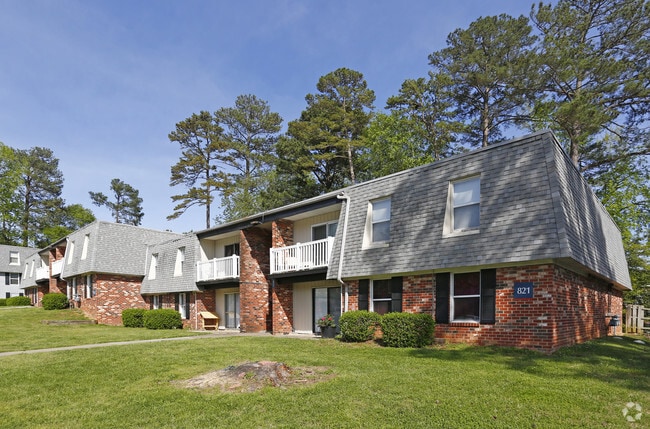 The Pointe at Midtown
