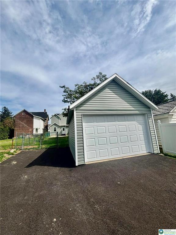 Photo - 230 S Broad St