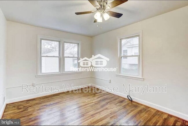 Photo - 3219 Taylor Ave Unidad 1