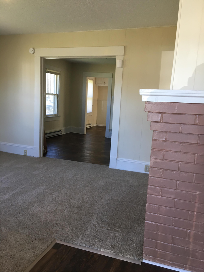 homes for rent in greensboro nc 27408