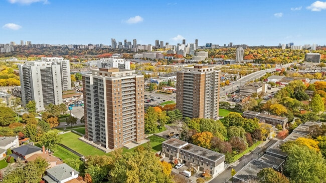 Photo - The Windfields Place