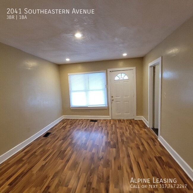 Photo - 2041 Southeastern Ave