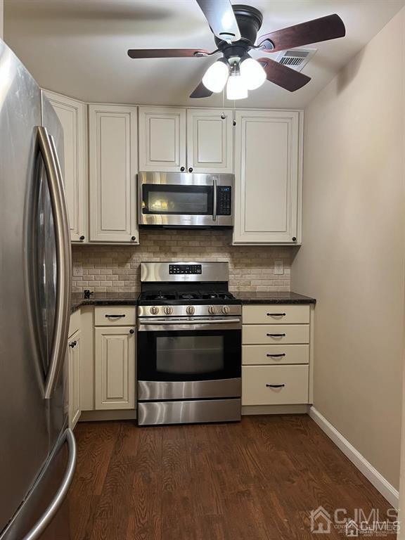Building Photo - 1213 Harbour Club Dr Rental