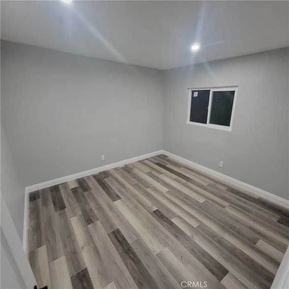 2219 W Kern St