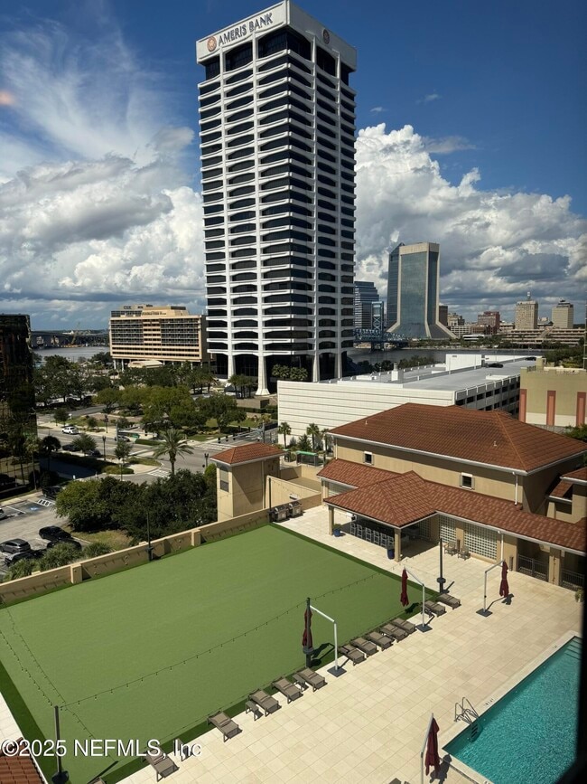 Building Photo - 1478 Riverplace Blvd Unit 902