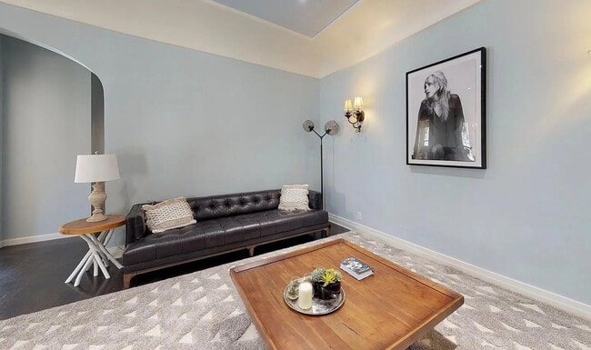 Photo - 216 S Orange Dr