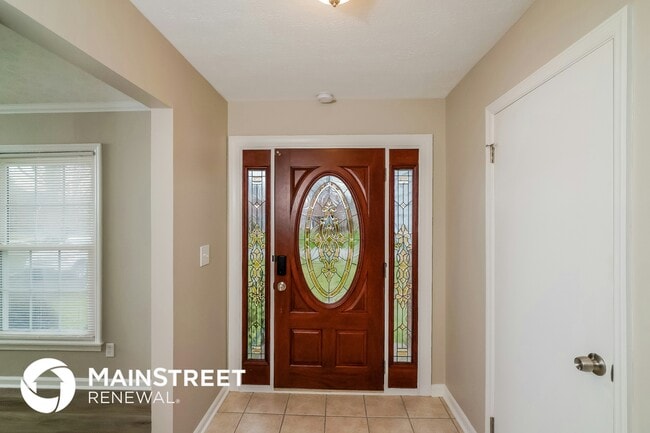 Building Photo - 6907 Mariemont Dr Rental