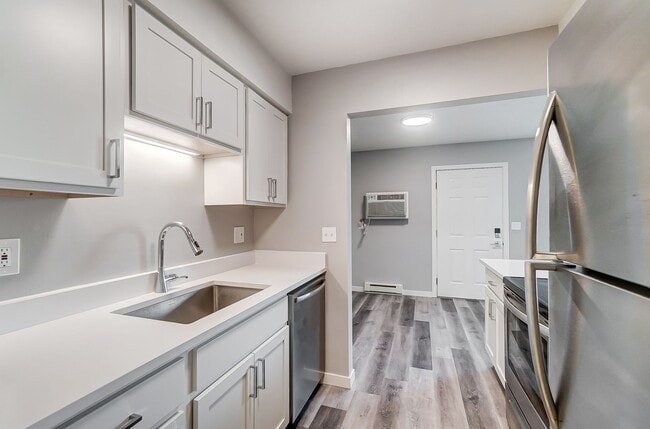 Photo - Chardon Place Apartments and Townhomes