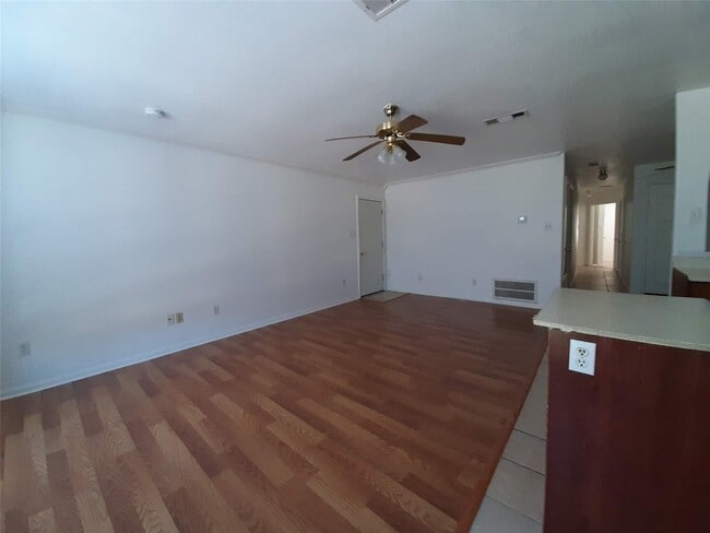 Photo - 4542 Otterbury Dr Unit C