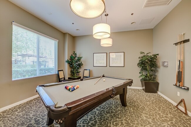 Tesoro - Billiard room