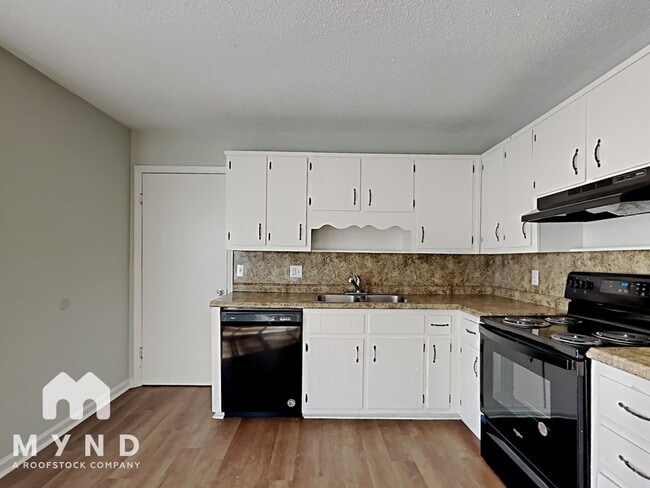 Photo - 5967 Shane Cir