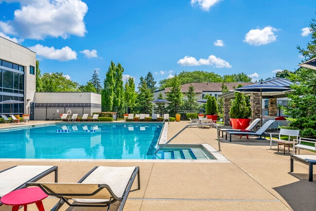 Residences at Arlington Heights