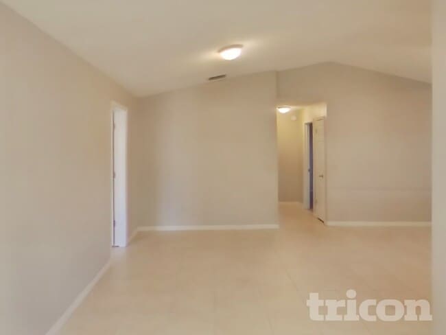 Photo - 2539 Pinetta Ct