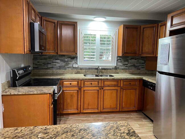Photo - 511 W Palm St
