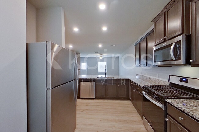 Photo - 1020 NW 4th St