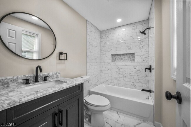 Photo - 312 Park St Unit 1