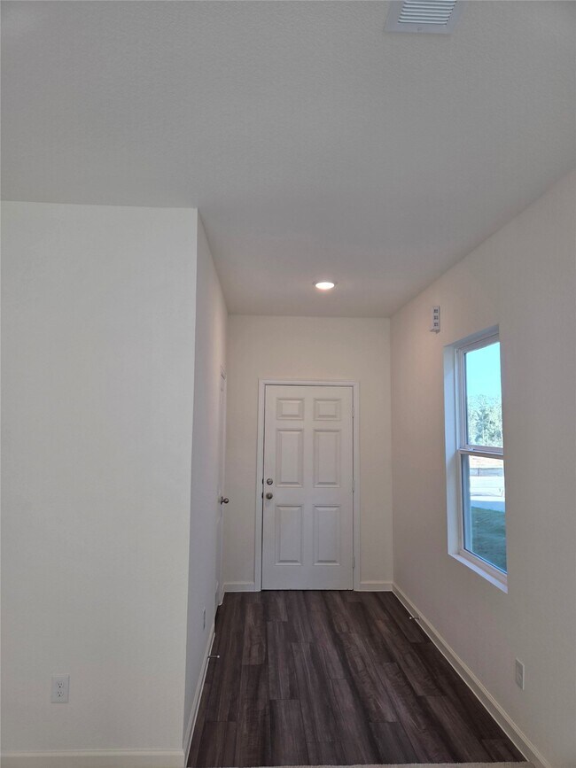 Photo - 632 Craven St