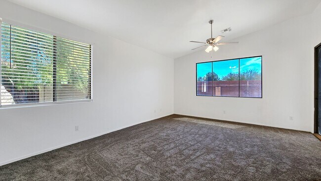Photo - Clean and Cozy home in desirable area!