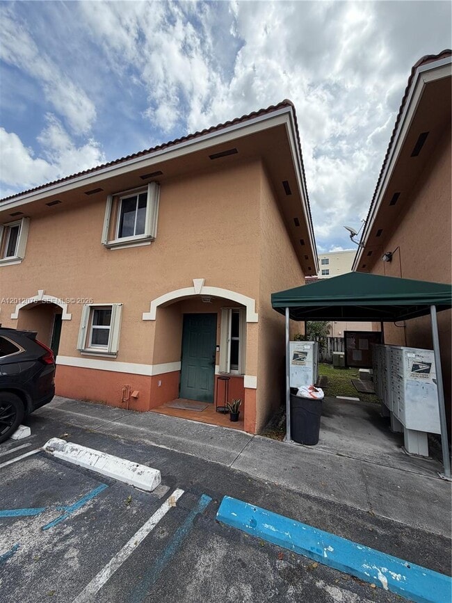 Photo - 7945 NW 8th St