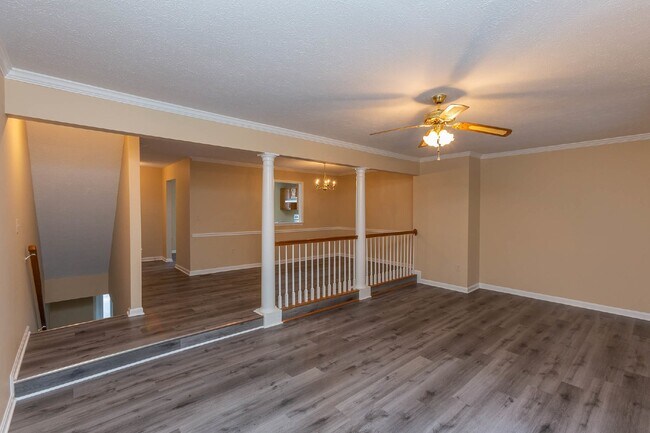 Photo - 3 BR, 2.5 BA Townhome in North Stafford