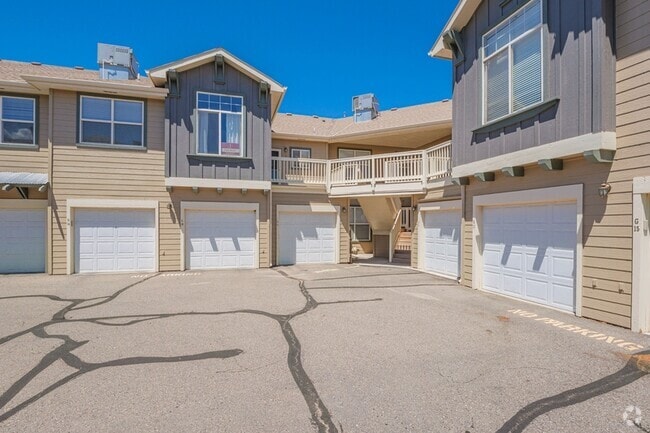 Building Photo - 2485 Fountainhead Blvd Rental
