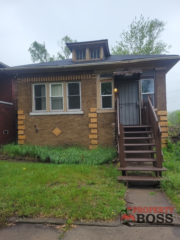 Building Photo - 1052 Harrison St