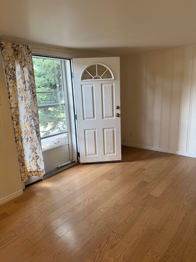 Photo - 603 Brixen Ct E Unit 1