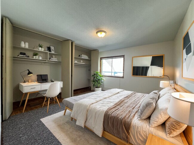 Photo - University Terrace Apartments